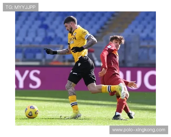 近距离聚焦足球球星精彩瞬间，捕捉他们赛场内外的动人表情与独特魅力